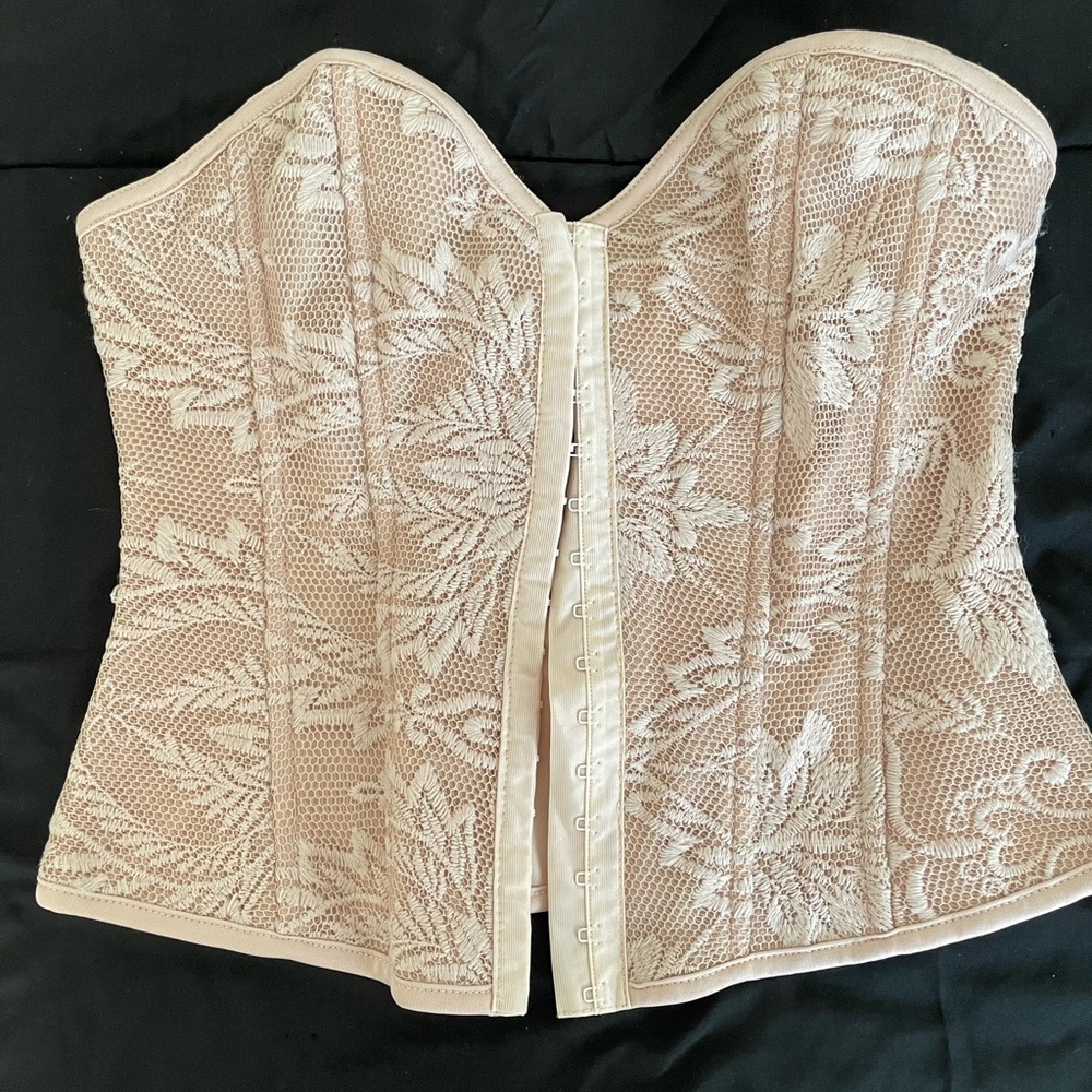 Corsets Top Size:Medium